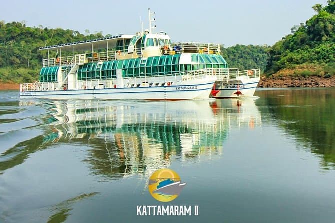 Passeio Kattamaram